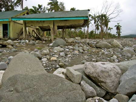 Philippines, Andap, typhoon